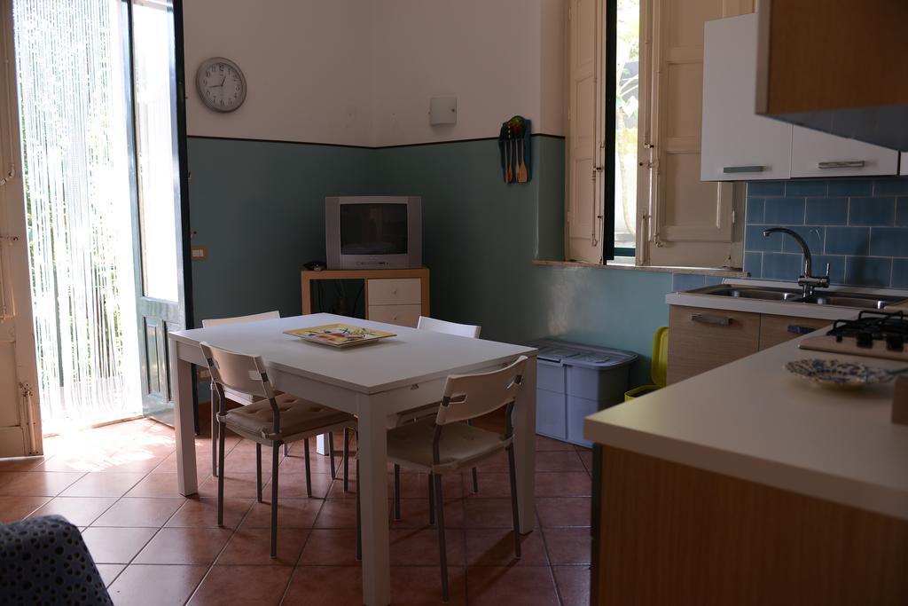 Scatitti House Villa Zafferana Etnea Bilik gambar